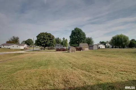 Other - 312 W York St, Camp Point, IL 62320 photo 10 of 10