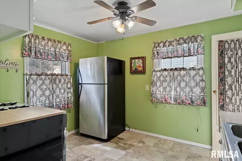 Other - 2240 E Keys Ave, Springfield, IL 62702 photo 3 of 7