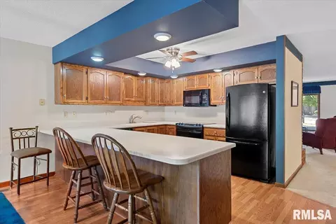 2104 Sunstone Ct, Springfield, IL 62704 photo 12