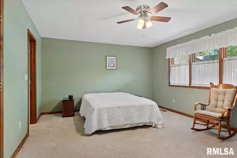 2104 Sunstone Ct, Springfield, IL 62704 photo 18
