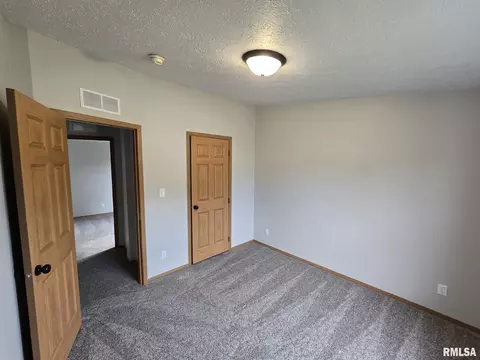 740 Broadway St, Hamilton, IL 62341 photo 10
