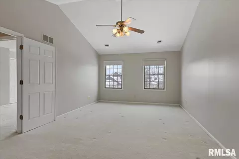 Bedroom - 6401 Raintree Pl, Springfield, IL 62712 photo 4 of 9