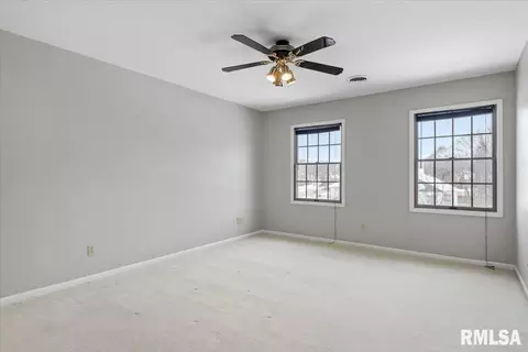 Bedroom - 6401 Raintree Pl, Springfield, IL 62712 photo 8 of 9