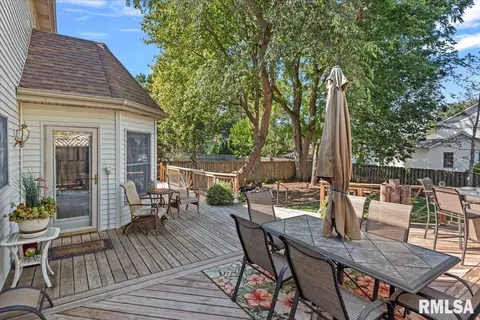 Exterior - 6401 Raintree Pl, Springfield, IL 62712 photo 10 of 11