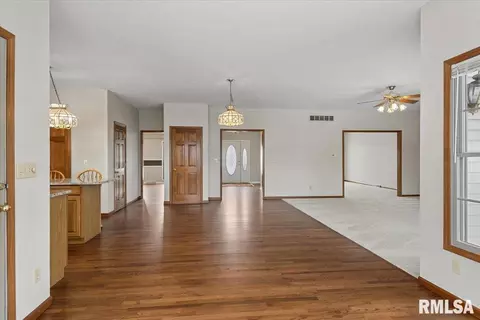 Living - 6401 Raintree Pl, Springfield, IL 62712 photo 9 of 11