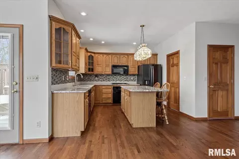 Kitchen - 6401 Raintree Pl, Springfield, IL 62712 photo 1 of 3