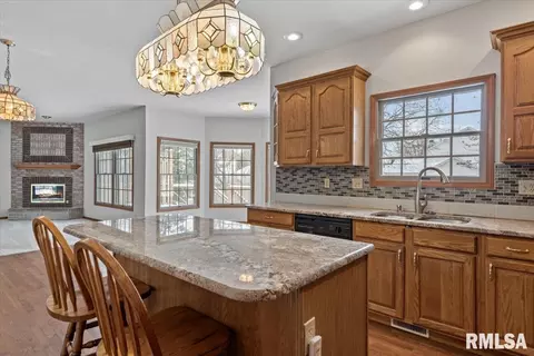 Kitchen - 6401 Raintree Pl, Springfield, IL 62712 photo 3 of 3