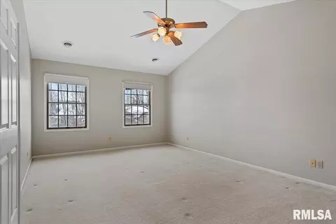 Bedroom - 6401 Raintree Pl, Springfield, IL 62712 photo 3 of 9