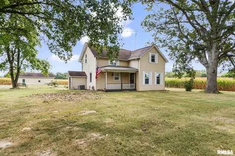 9990 Bell Fountain Rd, Dawson, IL 62520