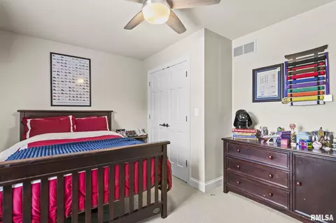 Bedroom - 4704 Foxhall Ln, Springfield, IL 62711 photo 7 of 9