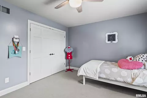 Bedroom - 4704 Foxhall Ln, Springfield, IL 62711 photo 5 of 9