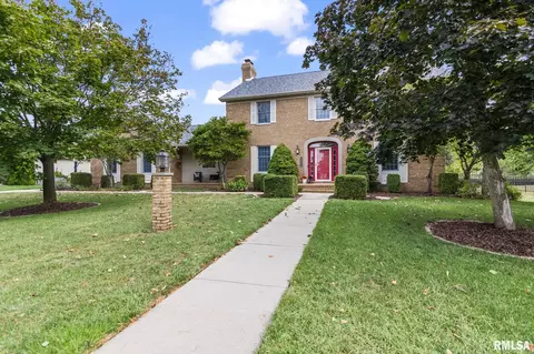 Exterior - 4704 Foxhall Ln, Springfield, IL 62711 photo 3 of 9
