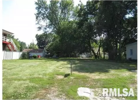 404 W Chenery St, Springfield, IL 62704