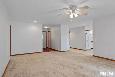 Living - 2808 Placid Ct, Springfield, IL 62707 photo 3 of 4