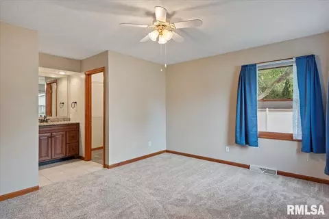 Bedroom - 2808 Placid Ct, Springfield, IL 62707 photo 2 of 7