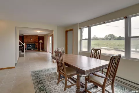 Dining - 2304 N 1700 Pl, Camp Point, IL 62320 photo 2 of 2