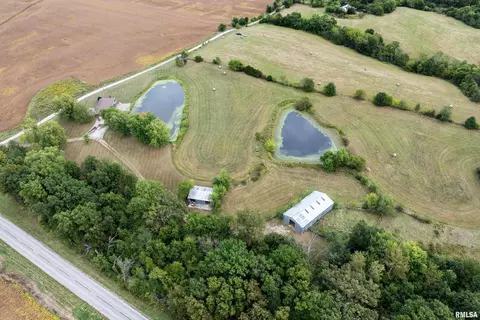View/Area - 2304 N 1700 Pl, Camp Point, IL 62320 photo 3 of 6