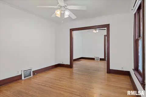Living - 1805 S 2nd St, Springfield, IL 62704 photo 1 of 1