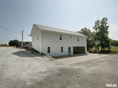 1000 E 2000th St, Liberty, IL 62347 photo 2