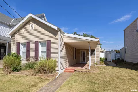 637 Jackson St, Quincy, IL 62301