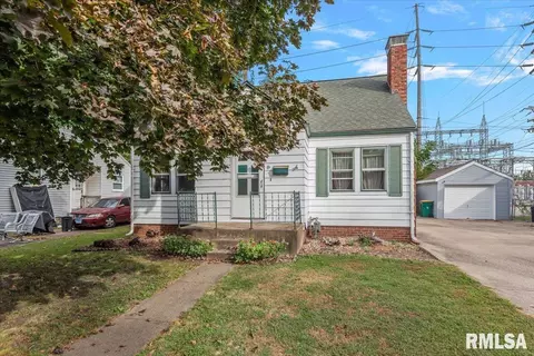 9 Ruth Ct, Springfield, IL 62704