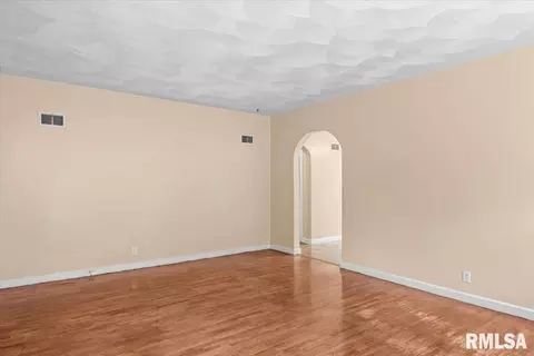 9 Ruth Ct, Springfield, IL 62704 photo 7