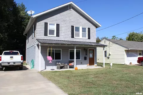 306 E Michigan Ave, Jacksonville, IL 62650