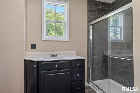 Bath - 116 E Center St, Mount Auburn, IL 62547 photo 2 of 2