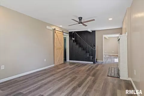 Other - 116 E Center St, Mount Auburn, IL 62547 photo 3 of 9