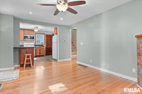 2155 Pickett St, Springfield, IL 62703 photo 8