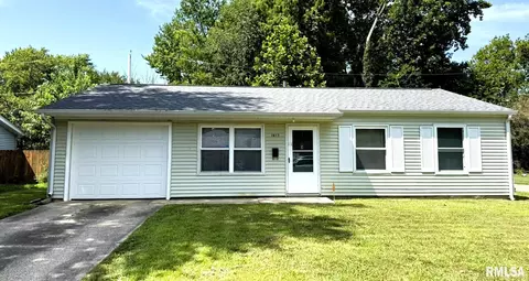 1813 Greentree Rd, Springfield, IL 62703
