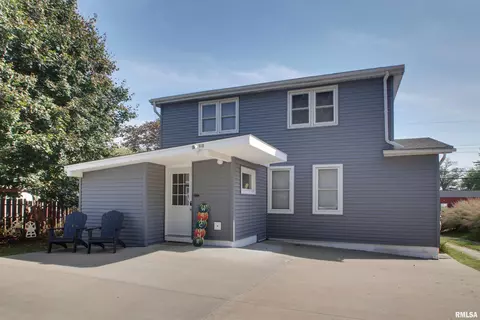 1715 N 24th St, Quincy, IL 62301