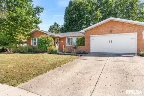2608 Cardifs Ave, Springfield, IL 62704 photo 4