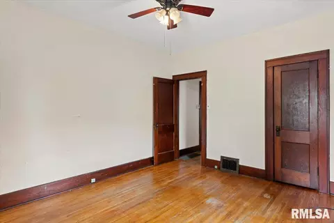 1512 S State St, Springfield, IL 62704 photo 13