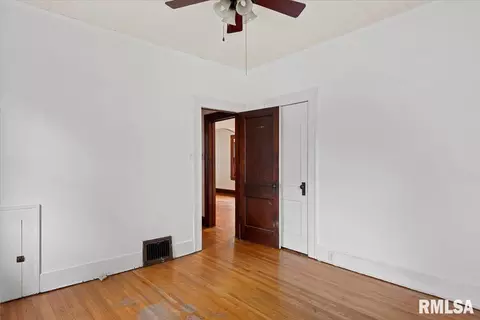 1512 S State St, Springfield, IL 62704 photo 16