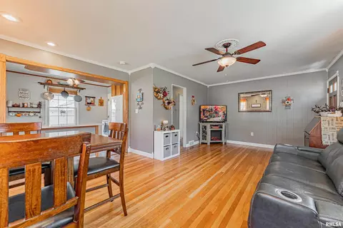 3400 S 2nd St, Springfield, IL 62703 photo 5