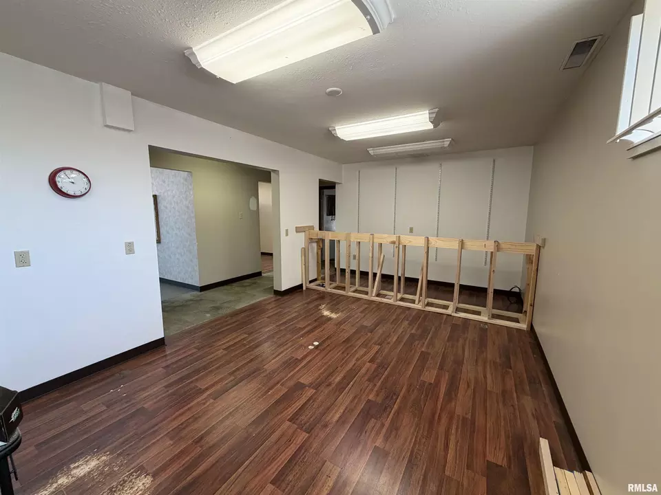 Other - 369 N Kellogg St, Galesburg, IL 61401 photo 21 of 25
