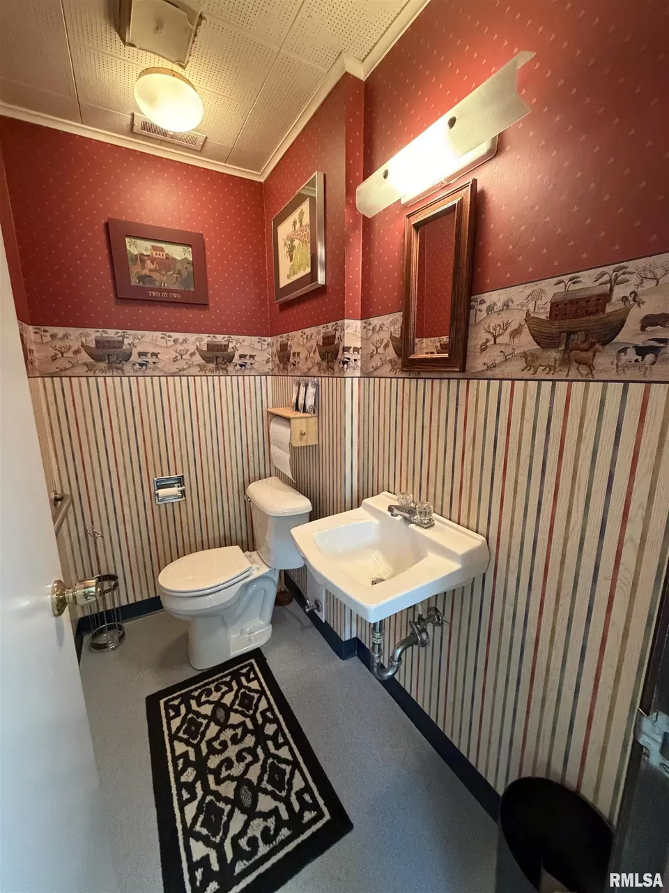 Bath - 369 N Kellogg St, Galesburg, IL 61401 photo 5 of 5