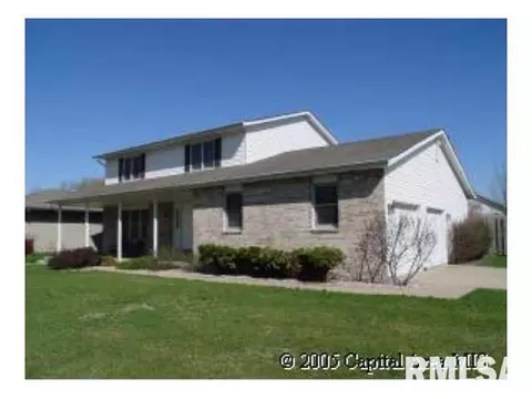 2501 Charlack Ave, Springfield, IL 62704