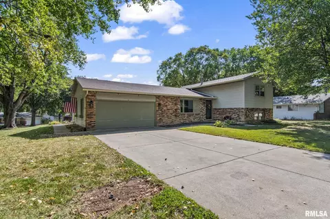 Exterior - 39 Cheyenne Dr, Springfield, IL 62711 photo 6 of 6