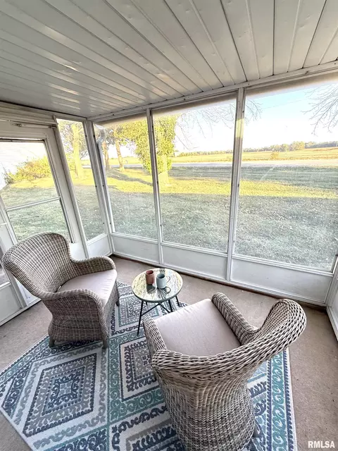 Exterior - 123 Junction St, Ursa, IL 62376 photo 1 of 1