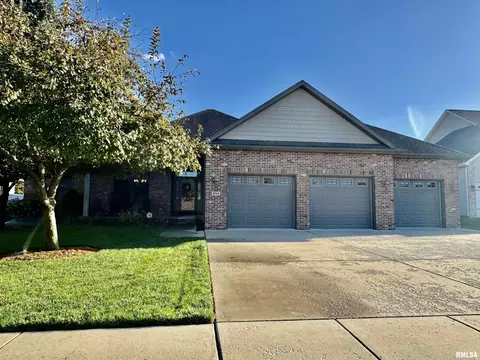 3704 Doe Run Trl, Springfield, IL 62711