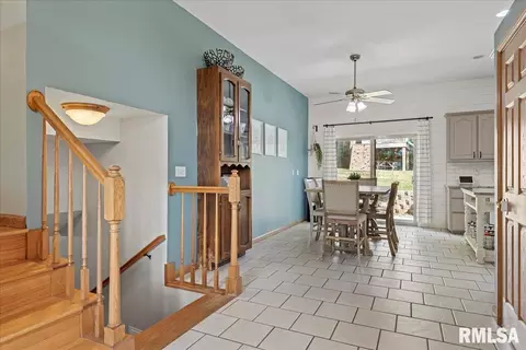 944 Chukker Ln, Springfield, IL 62712 photo 5
