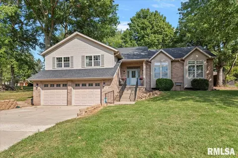 944 Chukker Ln, Springfield, IL 62712