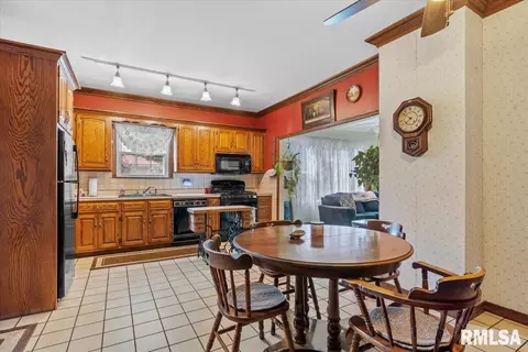 3608 Magdalena St, Springfield, IL 62707 photo 10
