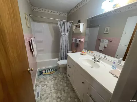 25 Royal Rd, Springfield, IL 62702 photo 16