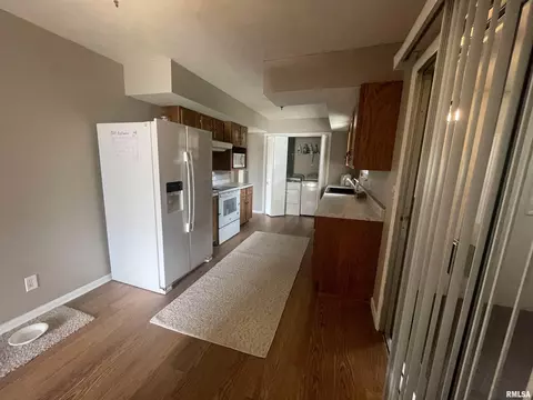 25 Royal Rd, Springfield, IL 62702 photo 3