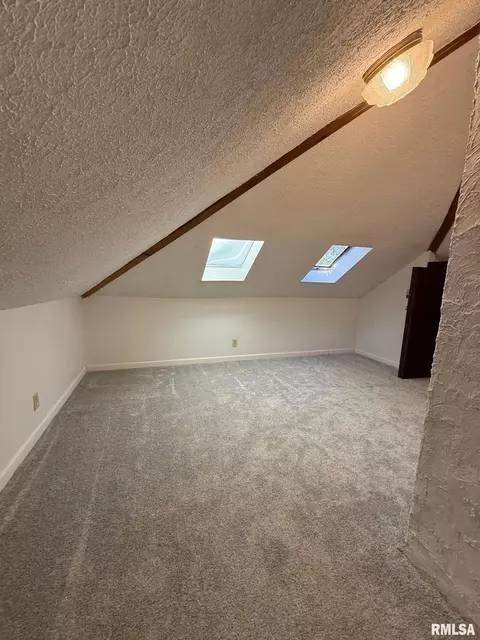 229 W Allen St, Springfield, IL 62704 photo 14