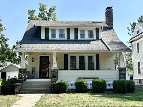 144 Caldwell St, Jacksonville, IL 62650
