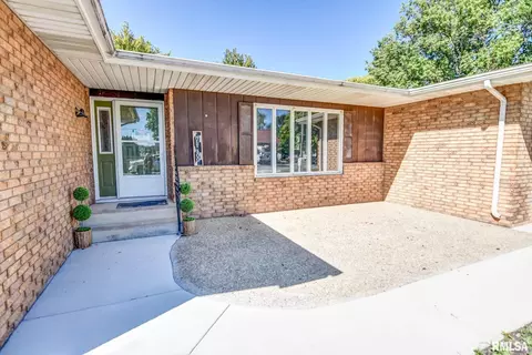 207 Kemmerer St, Assumption, IL 62510 photo 42